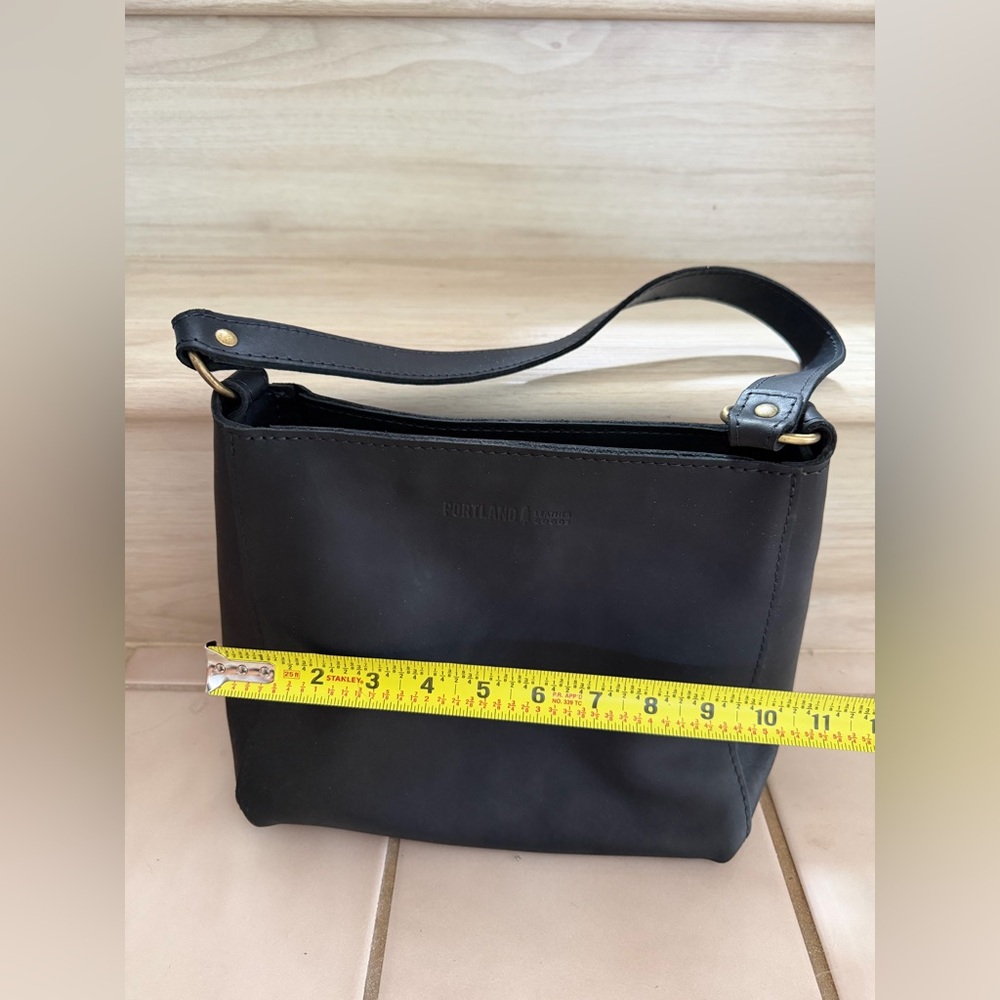 Portland Leather Goods Triangle Shoulder Bag Black Hobo Slouchy Minimalist - Picture 10 of 11